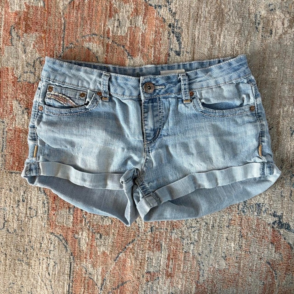 Soundgirl Womens Y2K Low Rise Blue Denim Shorts Embellished Pockets Size 9
